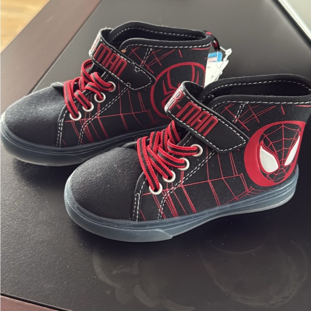 Spider-Man Kids' High-Top Sneakers